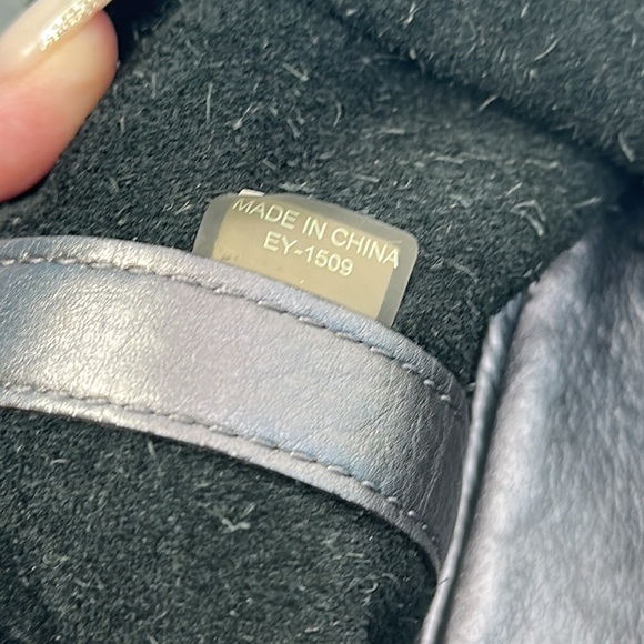 Michael Kors Colgate Large Reversible Tote/Shoulder Bag - Picture 8 of 10